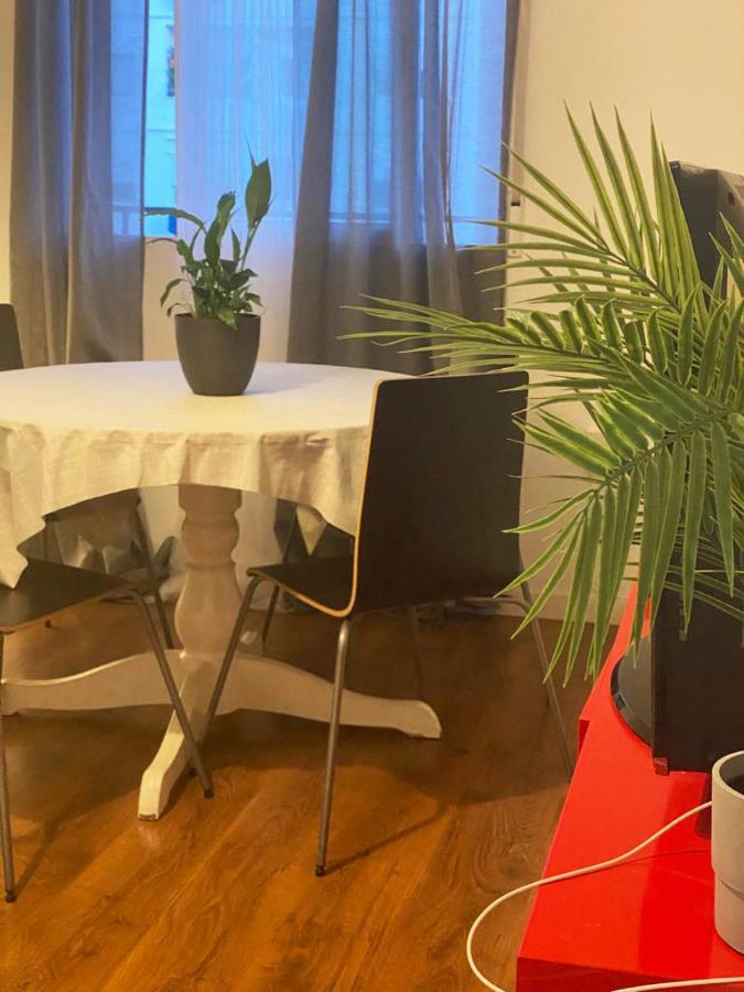 Peres I Valero Habitaciones En Piso Compartido Walencja Zewnętrze zdjęcie