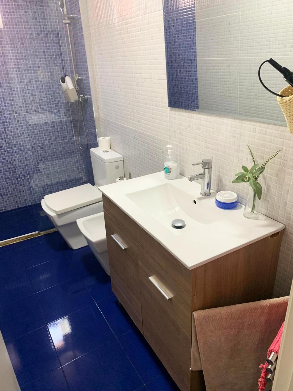 Peres I Valero Habitaciones En Piso Compartido Walencja Zewnętrze zdjęcie